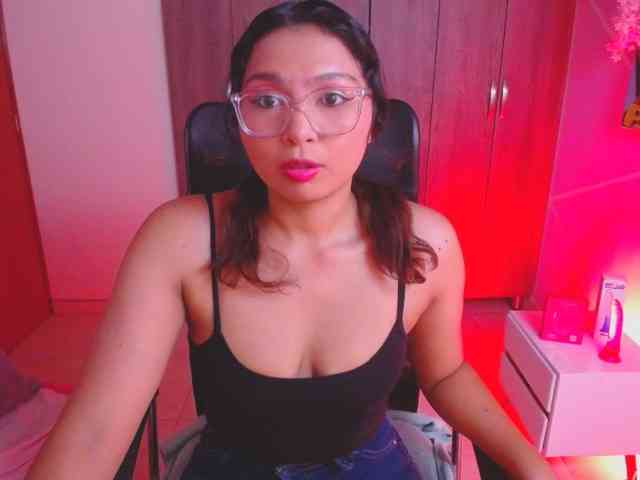 YourMaddy webcam