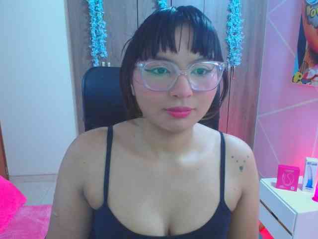 YourMaddy webcam