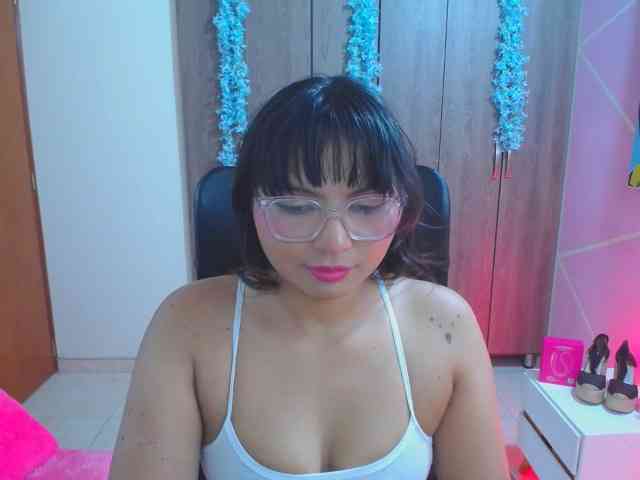 YourMaddy webcam