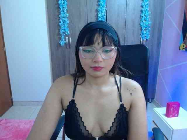 YourMaddy webcam