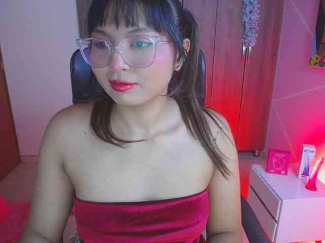 YourMaddy webcam