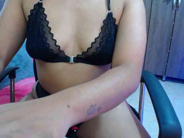 YourMaddy webcam