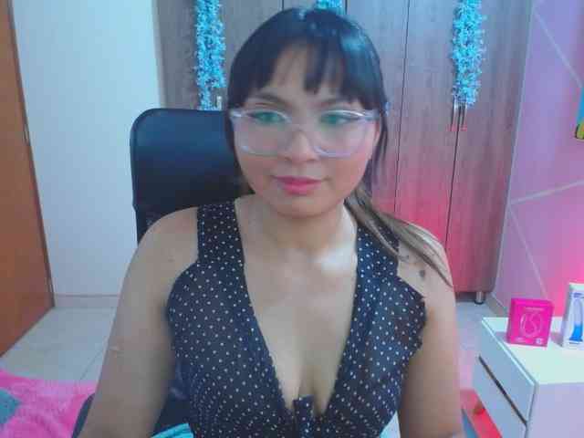 YourMaddy webcam