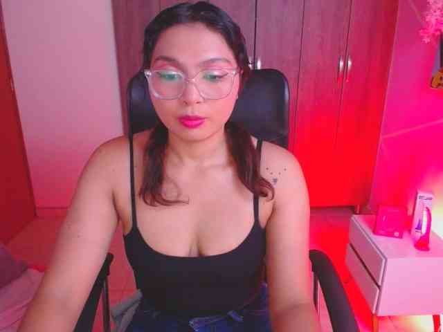 YourMaddy webcam