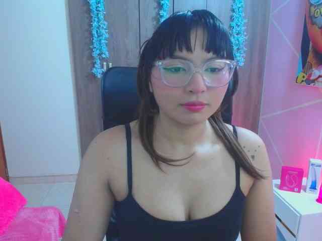 YourMaddy webcam
