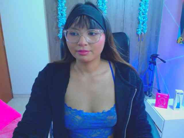 YourMaddy webcam