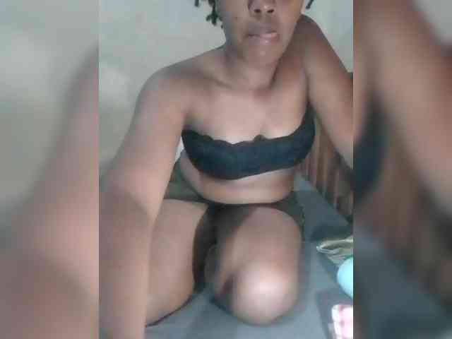 NastyReina webcam