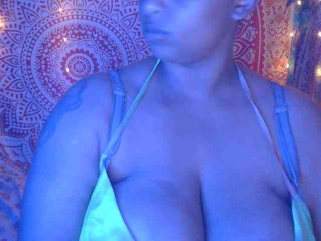 AmethystAngels webcam