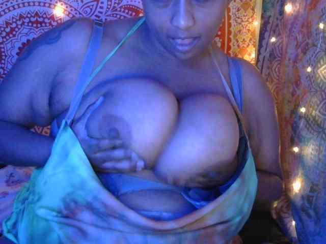 AmethystAngels webcam