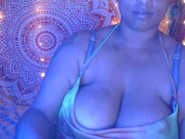 AmethystAngels webcam