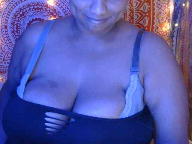 AmethystAngels webcam