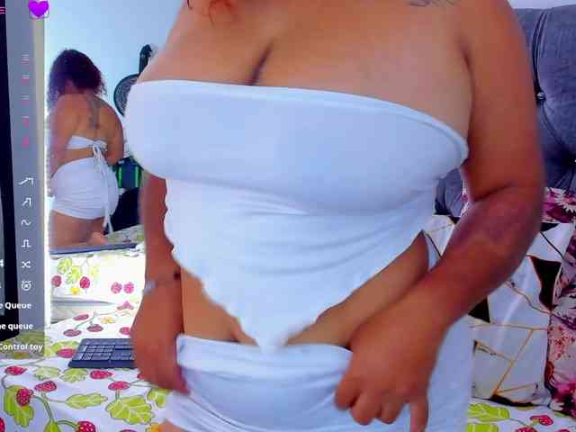 sirenabigboobs webcam
