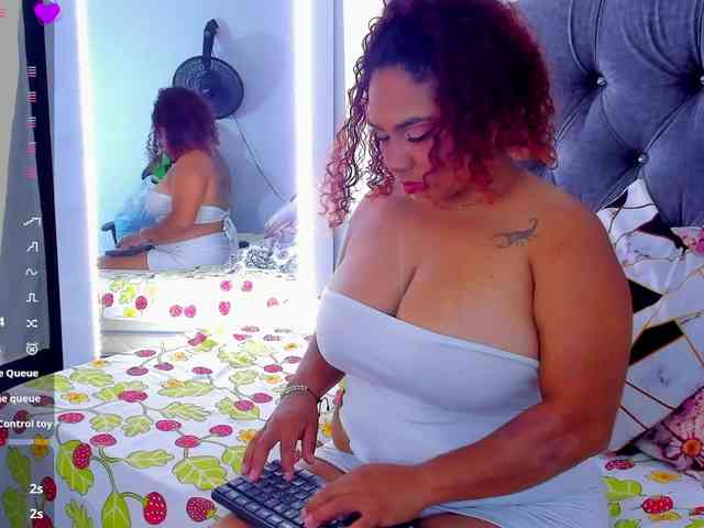sirenabigboobs webcam