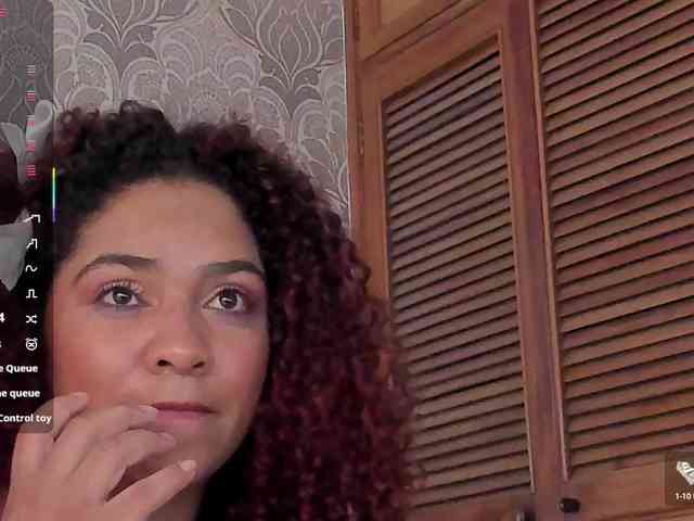 online videochat Sirenabigboobs
