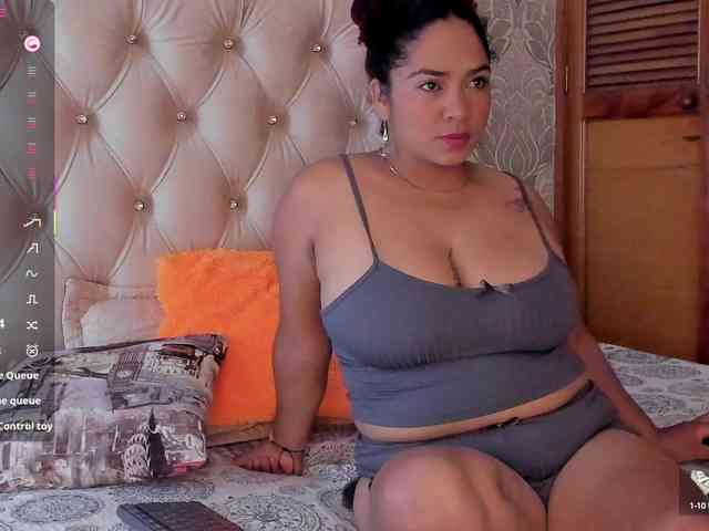 sirenabigboobs webcam