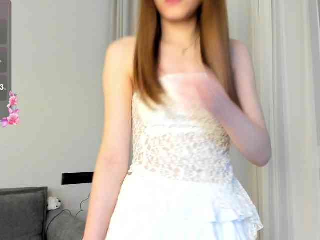 Sweet-Mila webcam