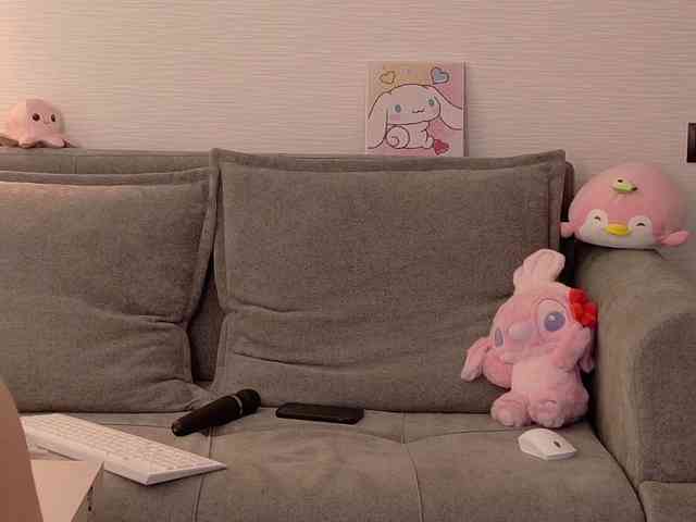Sweet-Mila webcam