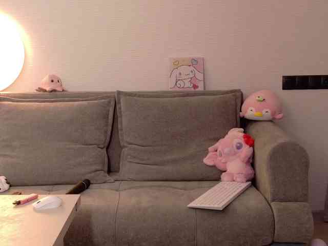 Sweet-Mila webcam