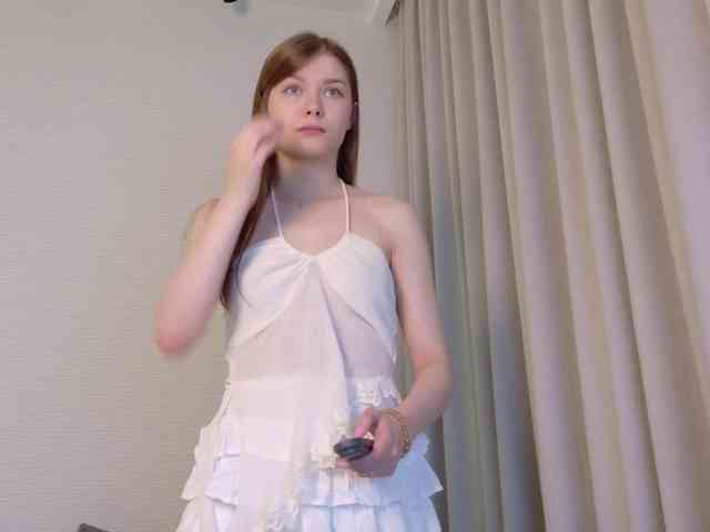 Sweet-Mila webcam