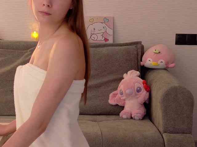 Sweet-Mila webcam