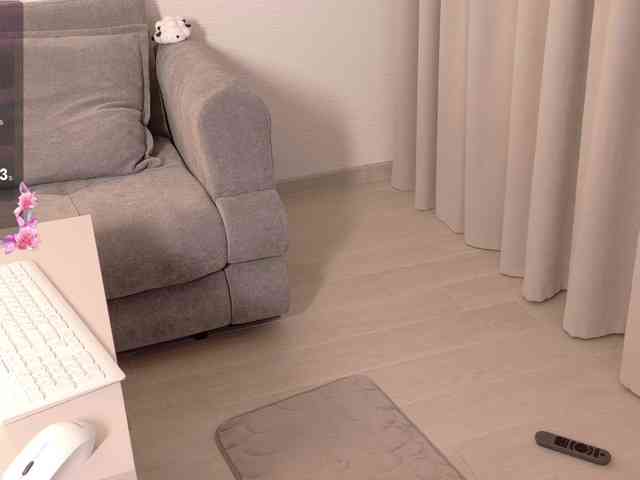 Sweet-Mila webcam