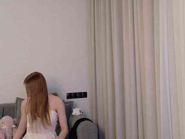 Sweet-Mila webcam