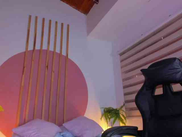 megan-rossee webcam