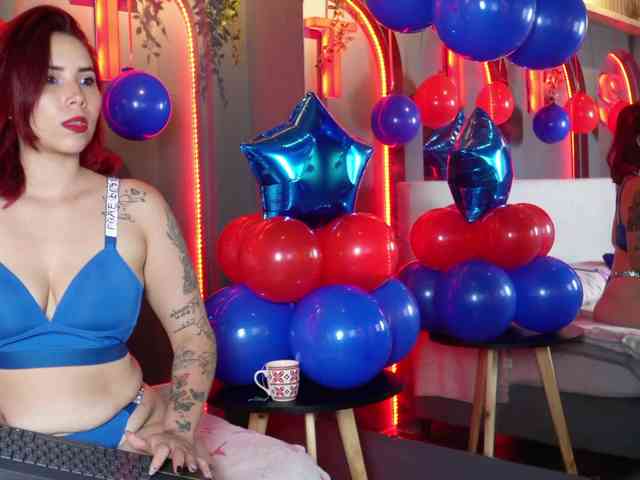 IzzyCarter webcam