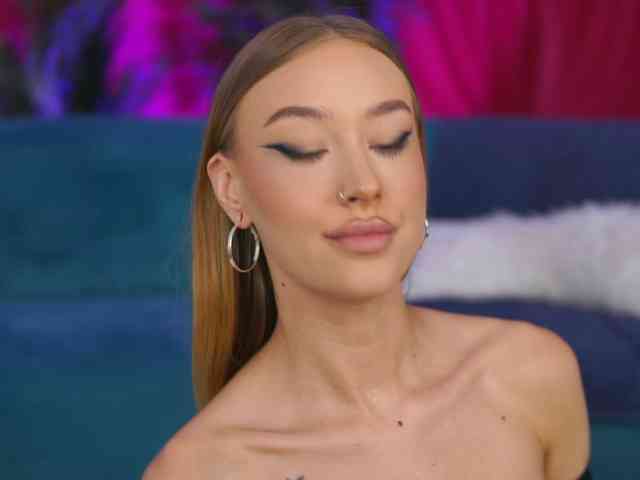 MaryJWatson webcam