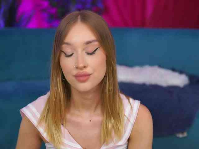 MaryJWatson webcam