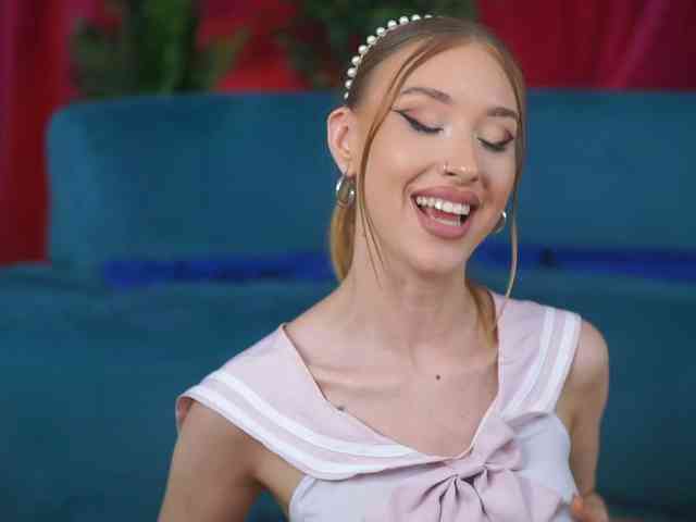 MaryJWatson webcam