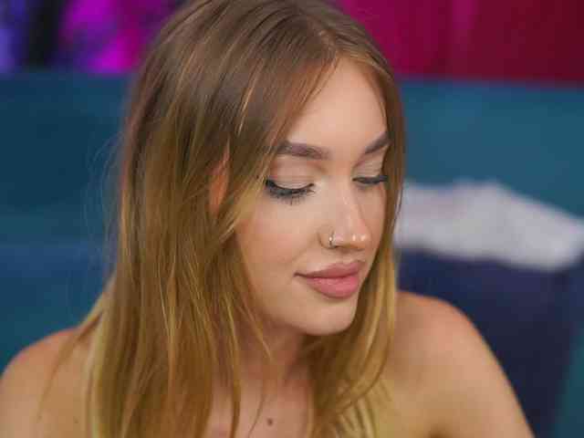 live adult chat MaryJWatson