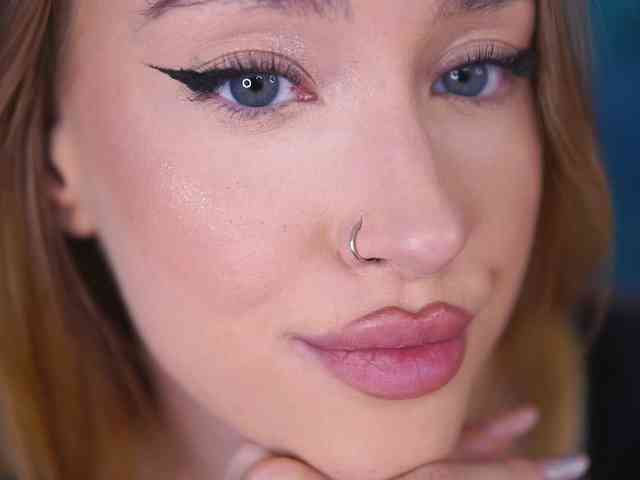 MaryJWatson webcam