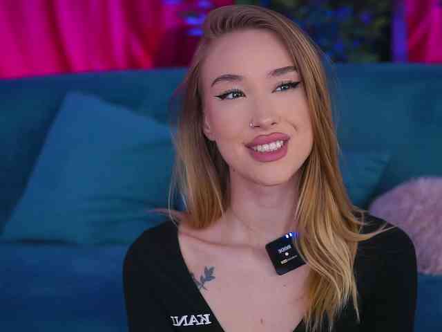 MaryJWatson webcam