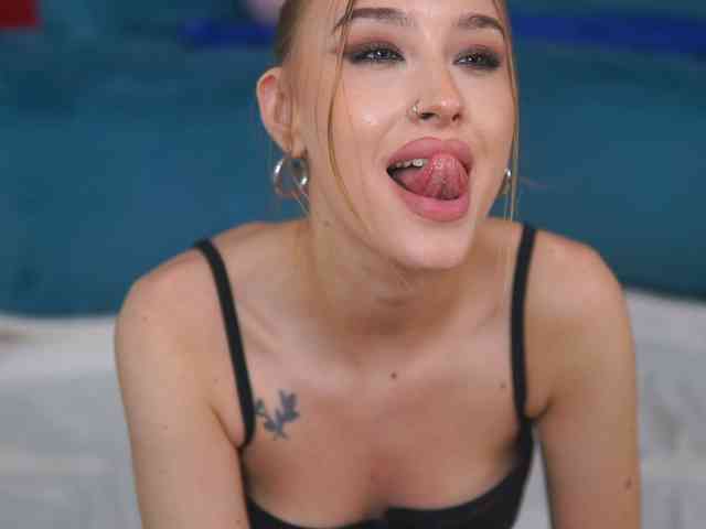 MaryJWatson webcam