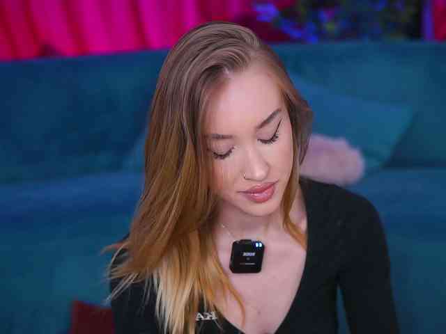 MaryJWatson webcam