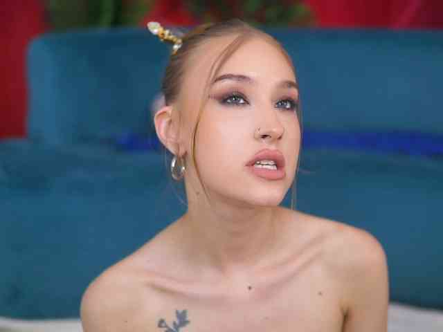 MaryJWatson webcam