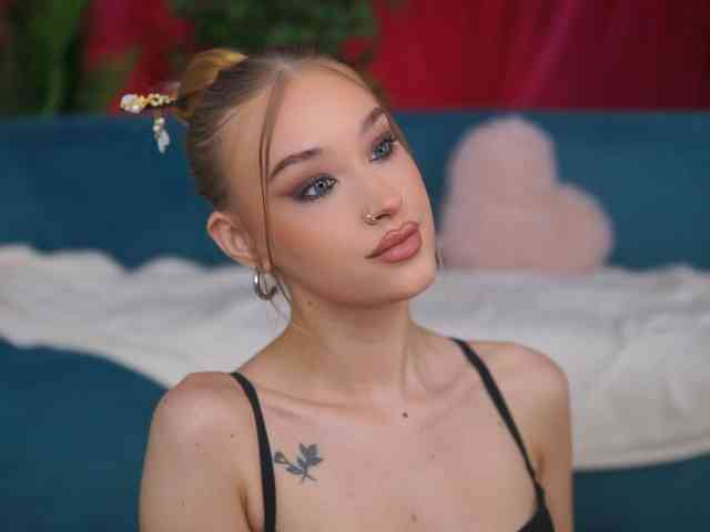 MaryJWatson webcam