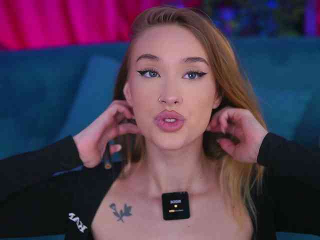 MaryJWatson webcam