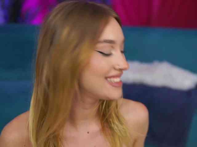 MaryJWatson webcam
