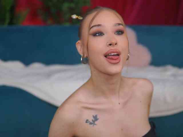 MaryJWatson webcam