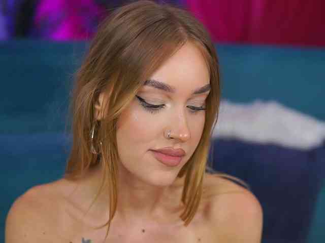 MaryJWatson webcam