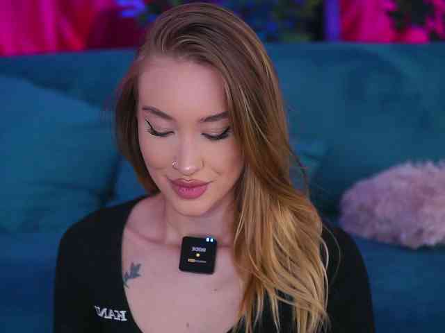 MaryJWatson webcam