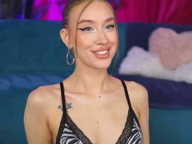 MaryJWatson webcam