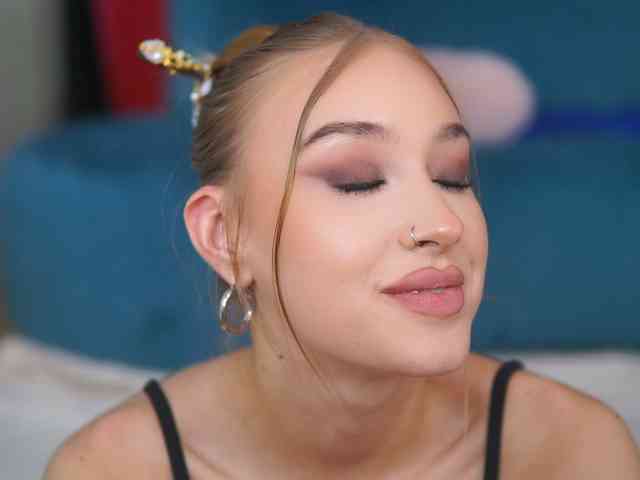 MaryJWatson webcam