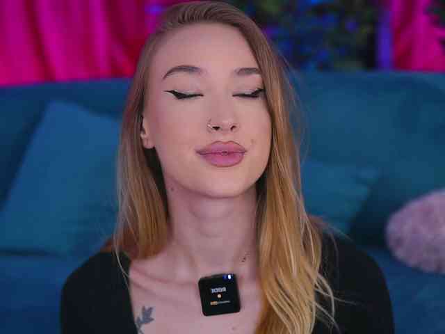 MaryJWatson webcam