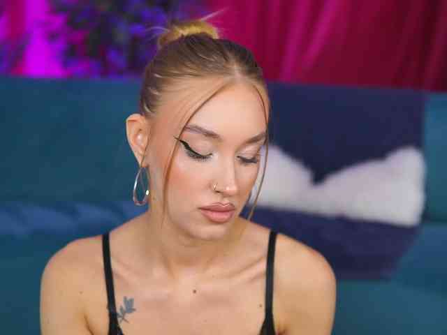 MaryJWatson webcam