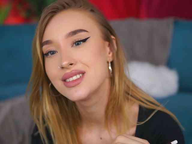 free live cam chat MaryJWatson