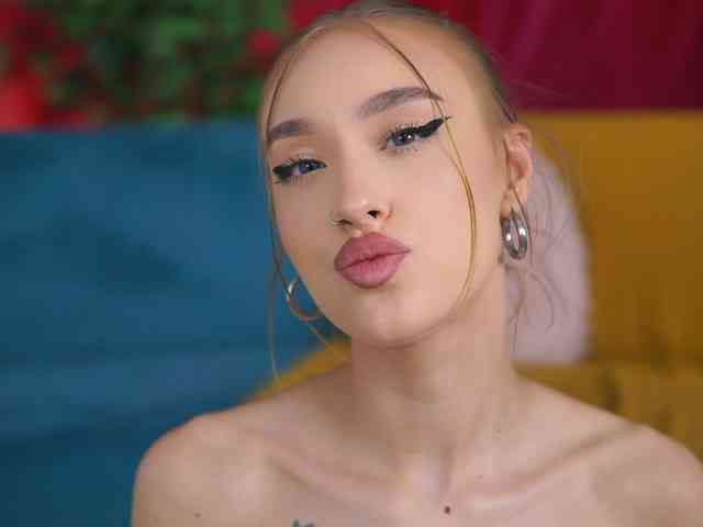 MaryJWatson webcam