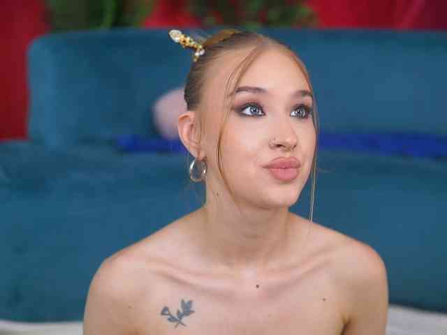 MaryJWatson webcam